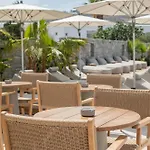 Nuca Mykonos 4*