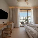 Nuca Mykonos 4*