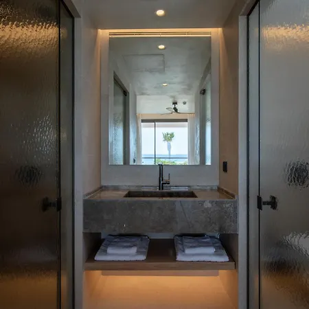 ホテル Nuca Mykonos 4*