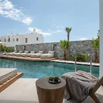 Nuca Mykonos 4* Platis Yialos