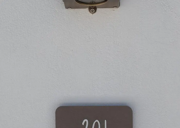 酒店 Nuca Mykonos 4*