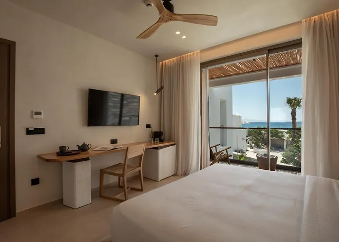 Nuca Mykonos Hotell 4*